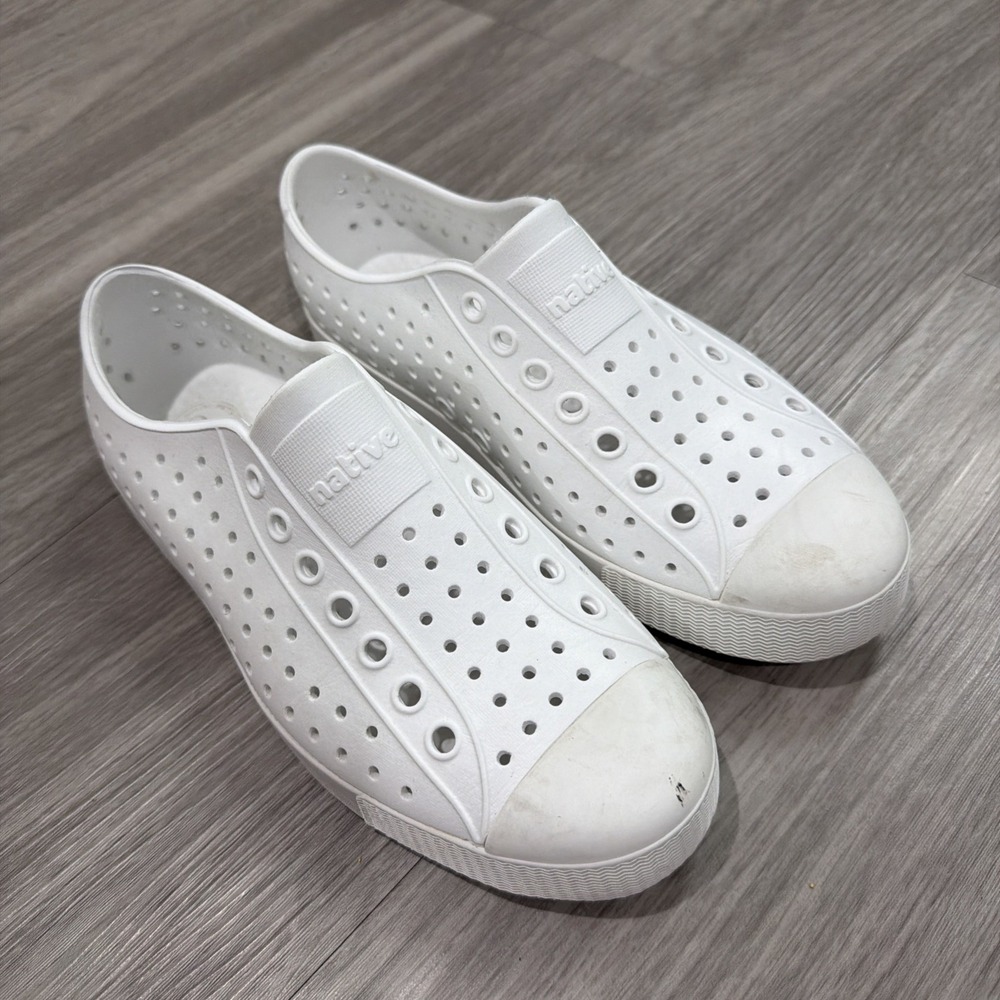 Native White Jefferson Slip On Perforated EVA Shoes Woman's 7 Men's 5